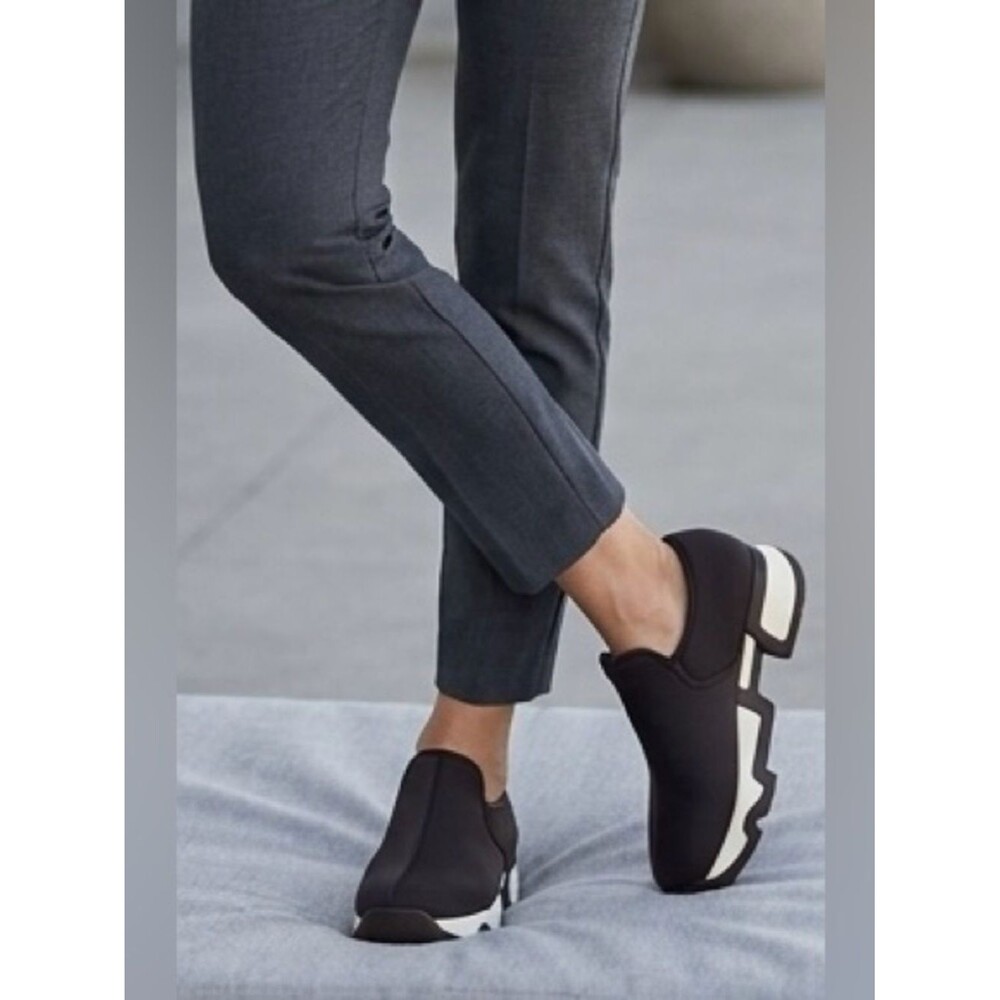 IRI Black Outline Low Top Sneakers, Legendary Wavy Outsole, 7.5 MSRP $215